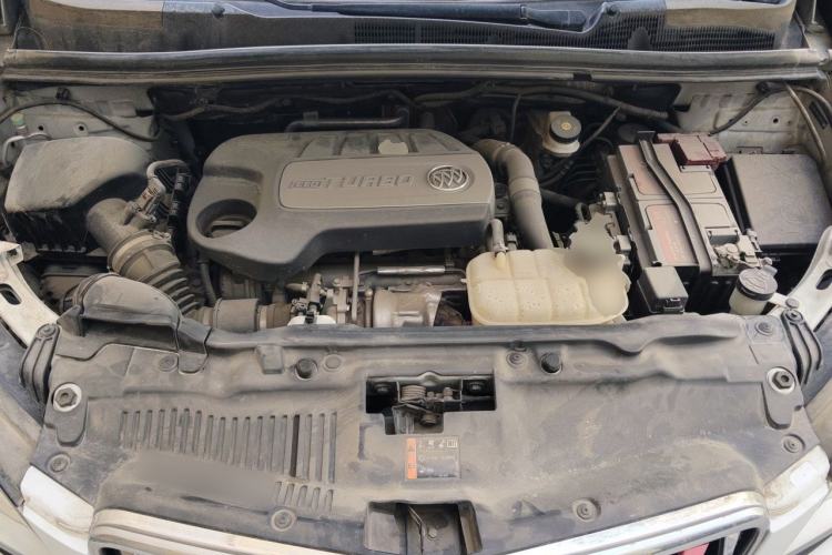 Used Buick Encore 2015 1.4T Automatic Two-Wheel Drive Urban Elite Version Engine Bay
