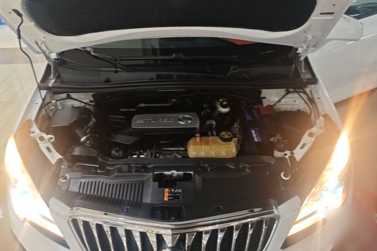 Used Buick Encore 2015 1.4T Automatic Two-Wheel Drive Urban Elite Version Engine Bay