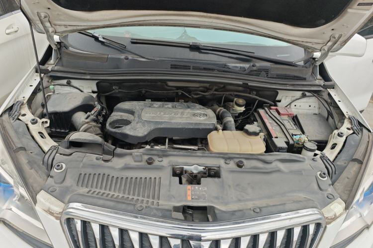 Used Buick Encore 2015 1.4T Automatic Two-Wheel Drive Urban Elite Version Engine Bay