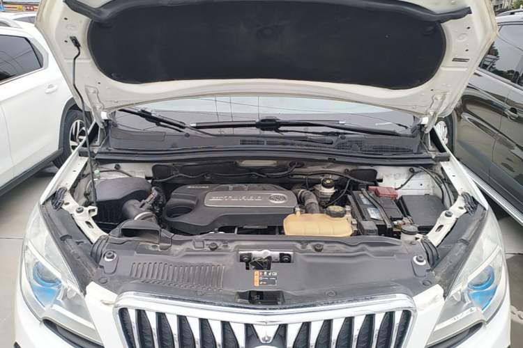 Used Buick Encore 2015 1.4T Automatic Two-Wheel Drive Urban Elite Version Engine Bay