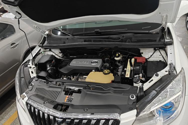 Used Buick Encore 2015 1.4T Automatic Two-Wheel Drive Urban Elite Version Engine Bay