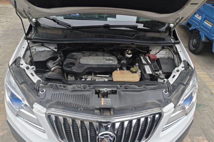 Used Buick Encore 2015 1.4T Automatic Two-Wheel Drive Urban Elite Version Engine Bay