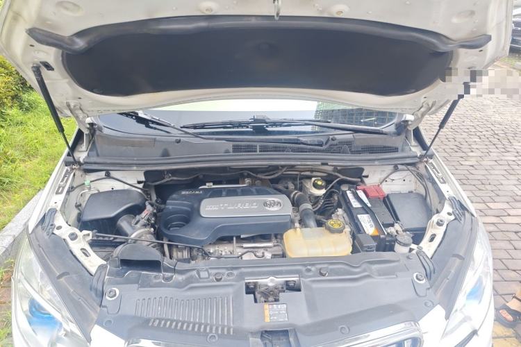 Used Buick Encore 2015 1.4T Automatic Two-Wheel Drive Urban Leading Model Engine Bay
