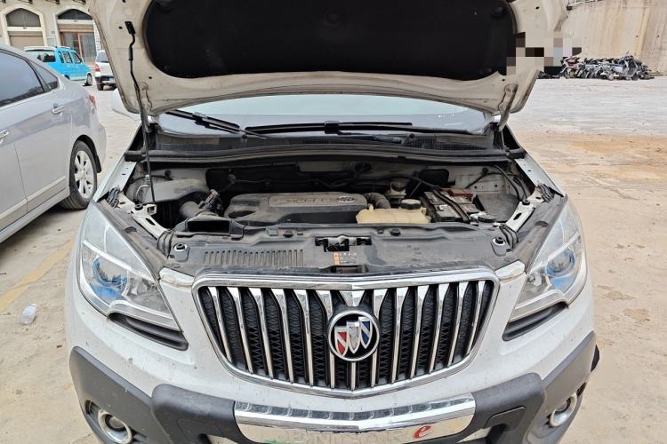 Used Buick Encore 2015 1.4T Automatic Two-Wheel Drive Urban Elite Version Engine Bay