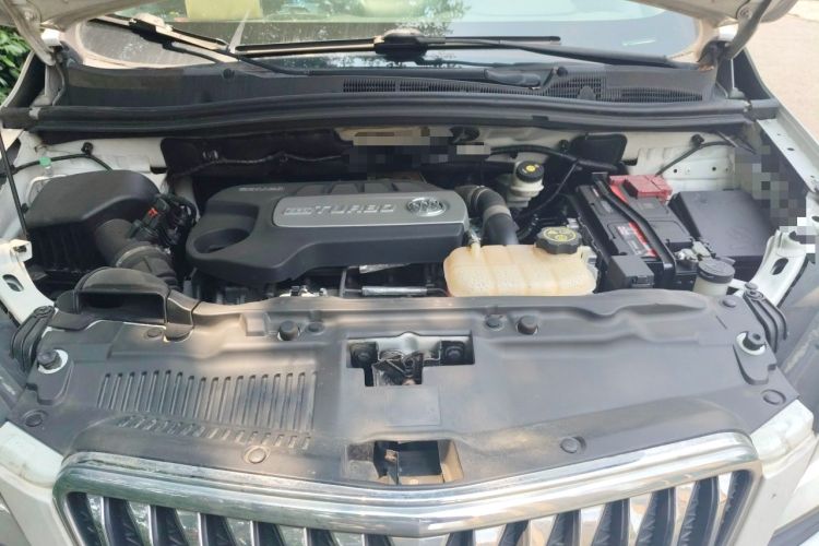 Used Buick Encore 2015 1.4T Automatic Two-Wheel Drive Urban Elite Version Engine Bay