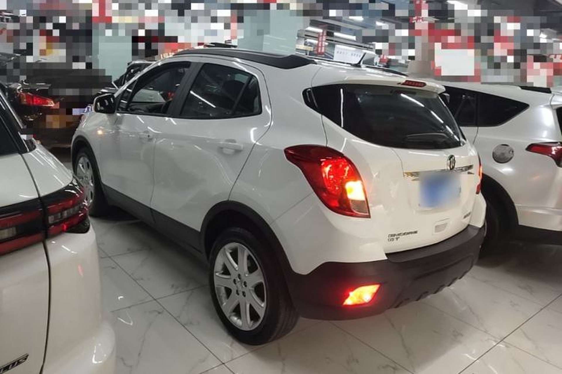 Used Buick Encore 2015 1.4T Automatic Two-Wheel Drive Urban Elite Version Exterior 2