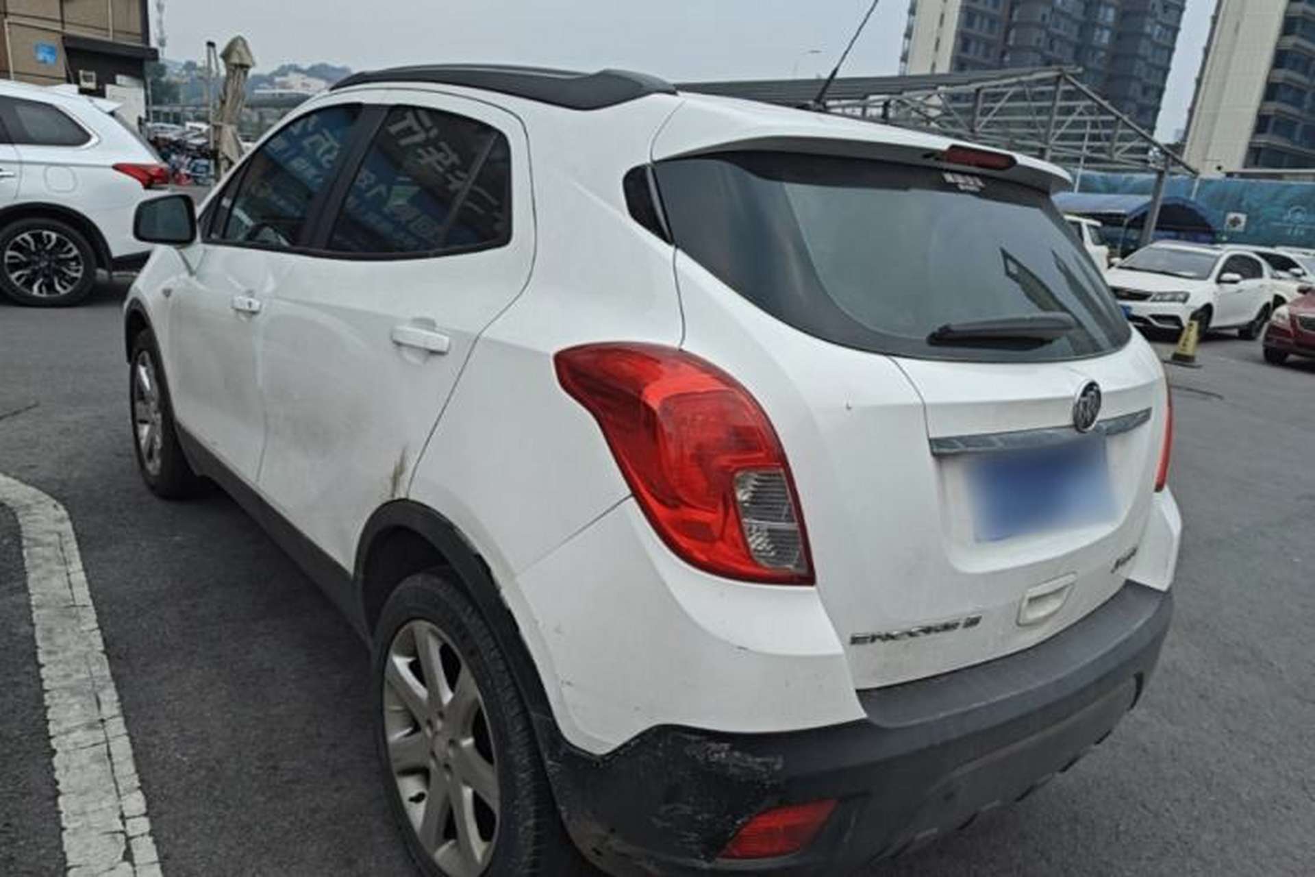Used Buick Encore 2015 1.4T Automatic Two-Wheel Drive Urban Elite Version Exterior 2