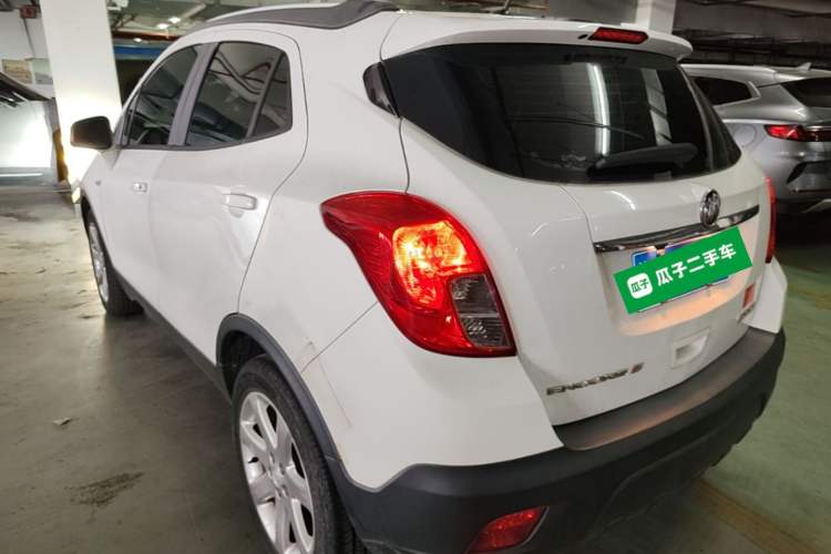 Used Buick Encore 2015 1.4T Automatic Two-Wheel Drive Urban Elite Version Exterior 2