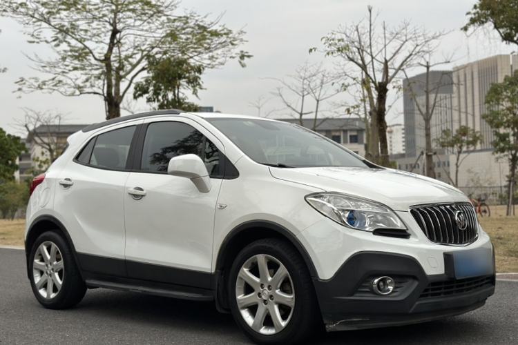 Used Buick Encore 2015 1.4T Automatic Two-Wheel Drive Urban Elite Version Exterior 3