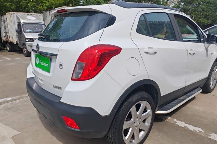 Used Buick Encore 2015 1.4T Manual Two-Wheel Drive Urban Advanced Model Exterior 3