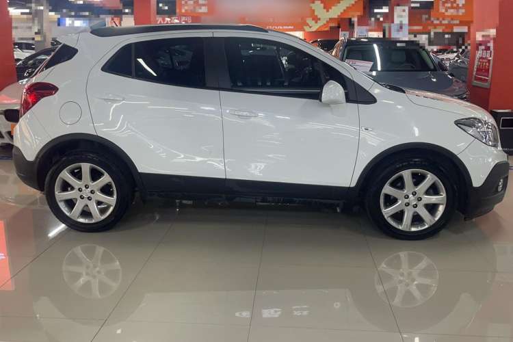Used Buick Encore 2015 1.4T Automatic Two-Wheel Drive Urban Elite Version Exterior 3