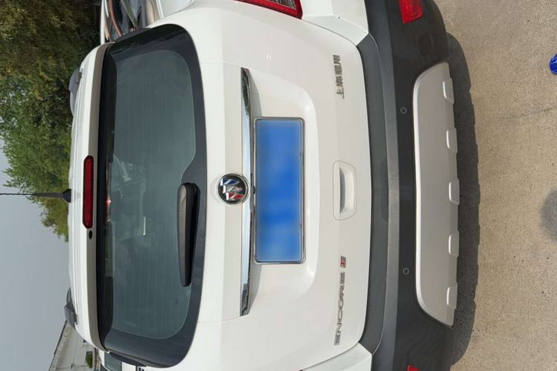 Used Buick Encore 2015 1.4T Automatic Two-Wheel Drive Urban Leading Model Exterior 3