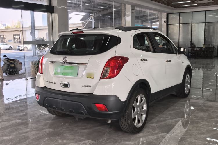 Used Buick Encore 2015 1.4T Automatic Two-Wheel Drive Urban Elite Version Exterior 5