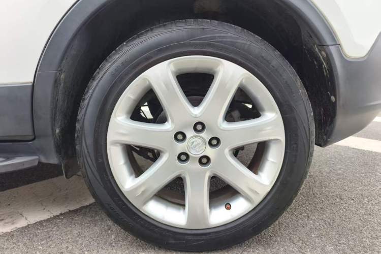 Used Buick Encore 2015 1.4T Automatic Two-Wheel Drive Urban Elite Version Exterior 7