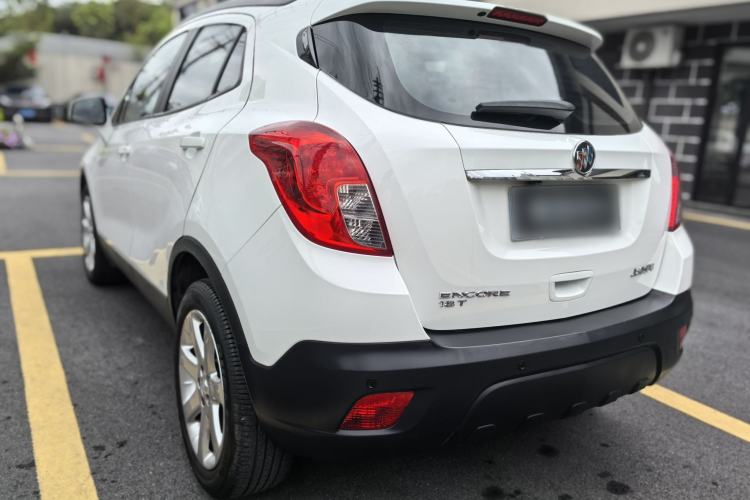 Used Buick Encore 2015 1.4T Automatic Two-Wheel Drive Urban Elite Version Exterior 9