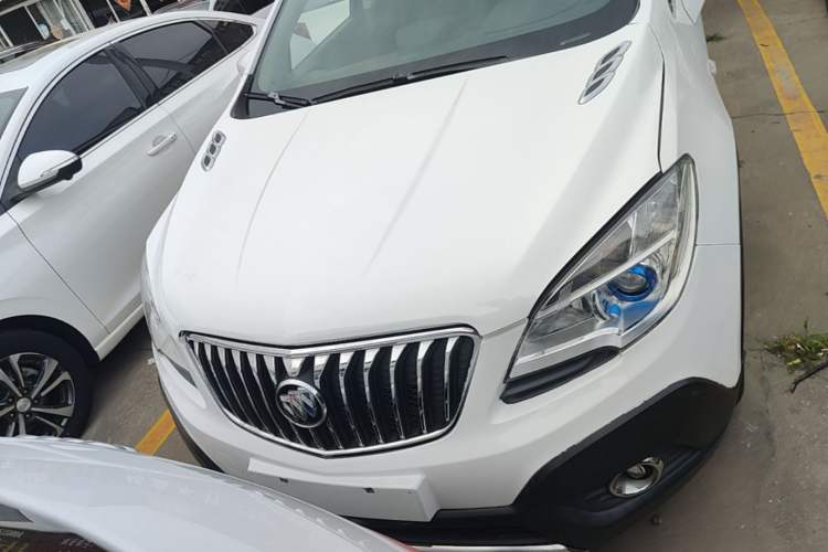 Used Buick Encore 2015 1.4T Automatic Two-Wheel Drive Urban Elite Version Front