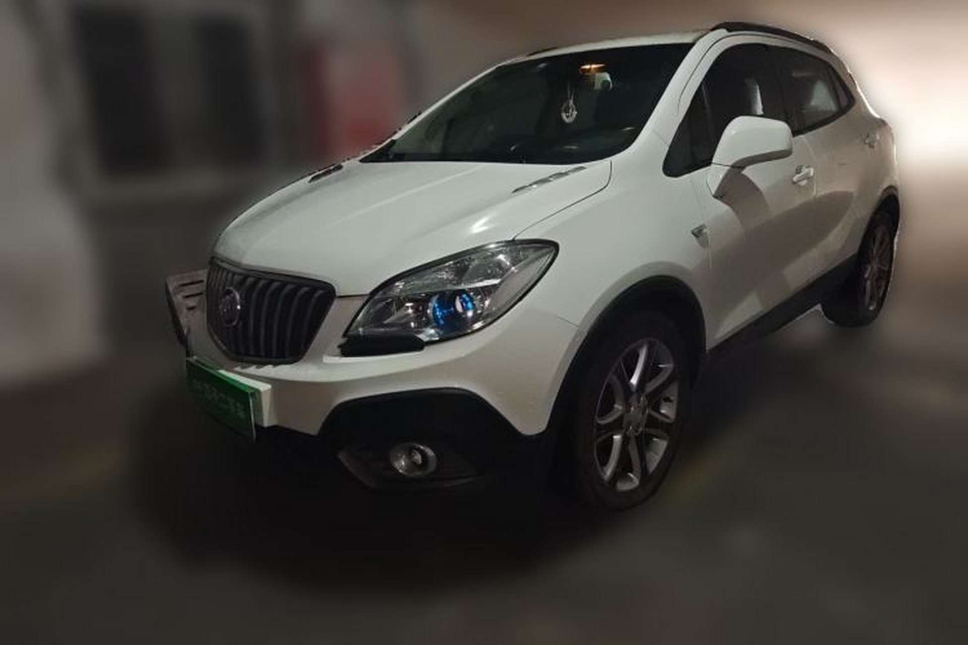 Used Buick Encore 2015 1.4T Automatic Two-Wheel Drive Urban Elite Version Front Left 45 Deg