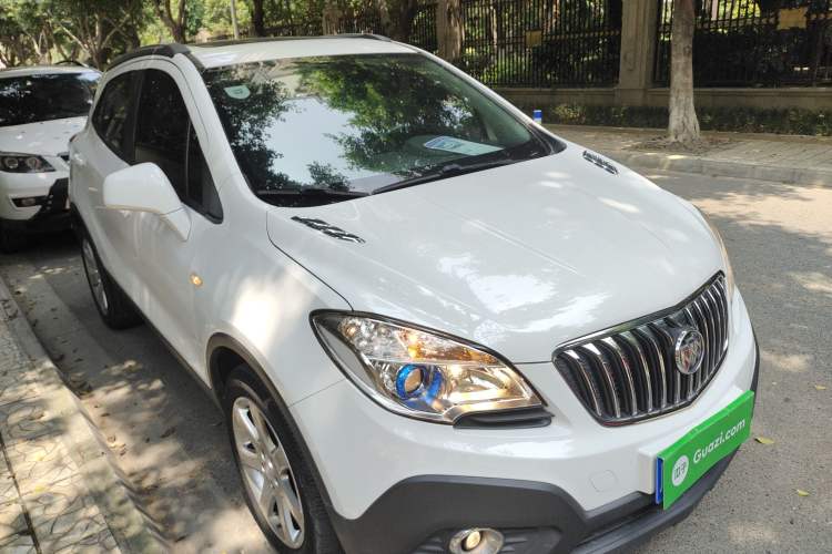 Used Buick Encore 2015 1.4T Automatic Two-Wheel Drive Urban Elite Version Front Right 45 Deg