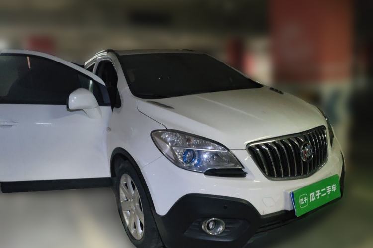 Used Buick Encore 2015 1.4T Automatic Two-Wheel Drive Urban Elite Version Front Right 45 Deg
