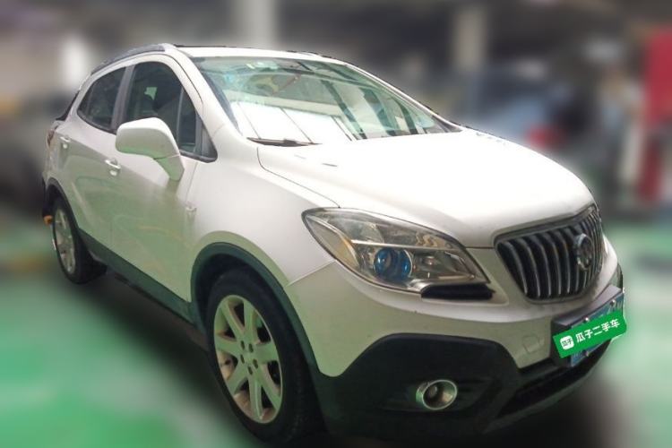 Used Buick Encore 2015 1.4T Automatic Two-Wheel Drive Urban Elite Version Front Right 45 Deg