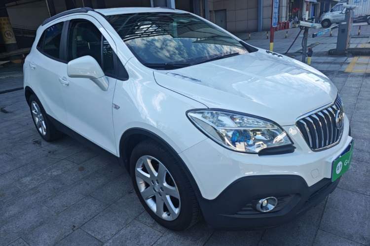 Used Buick Encore 2015 1.4T Automatic Two-Wheel Drive Urban Elite Version Front Right 45 Deg