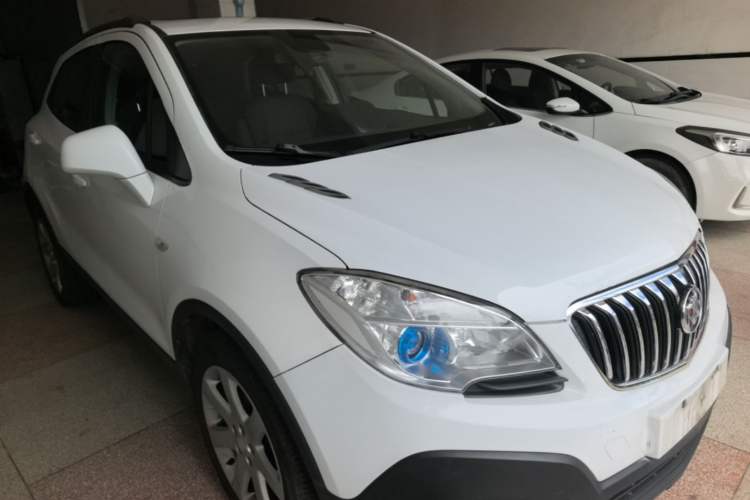 Used Buick Encore 2015 1.4T Automatic Two-Wheel Drive Urban Elite Version Front Right 45 Deg