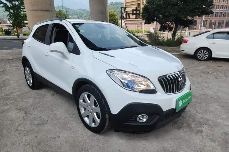 Used Buick Encore 2015 1.4T Manual Two-Wheel Drive Urban Advanced Model Front Right 45 Deg