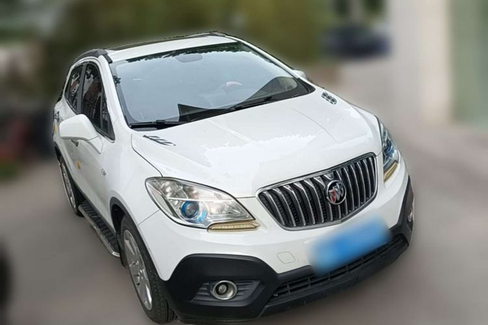 Used Buick Encore 2015 1.4T Automatic Two-Wheel Drive Urban Elite Version Front Right 45 Deg