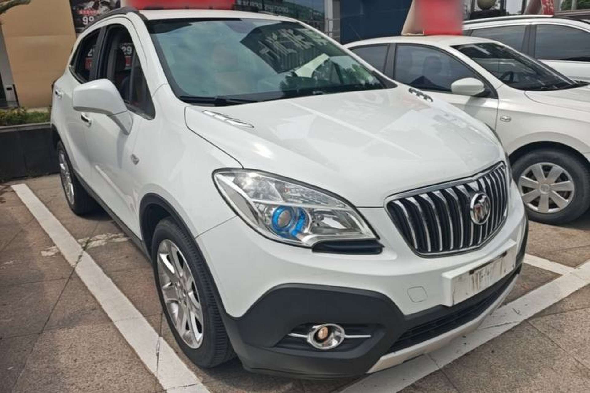 Used Buick Encore 2015 1.4T Automatic Two-Wheel Drive Urban Leading Model Front Right 45 Deg