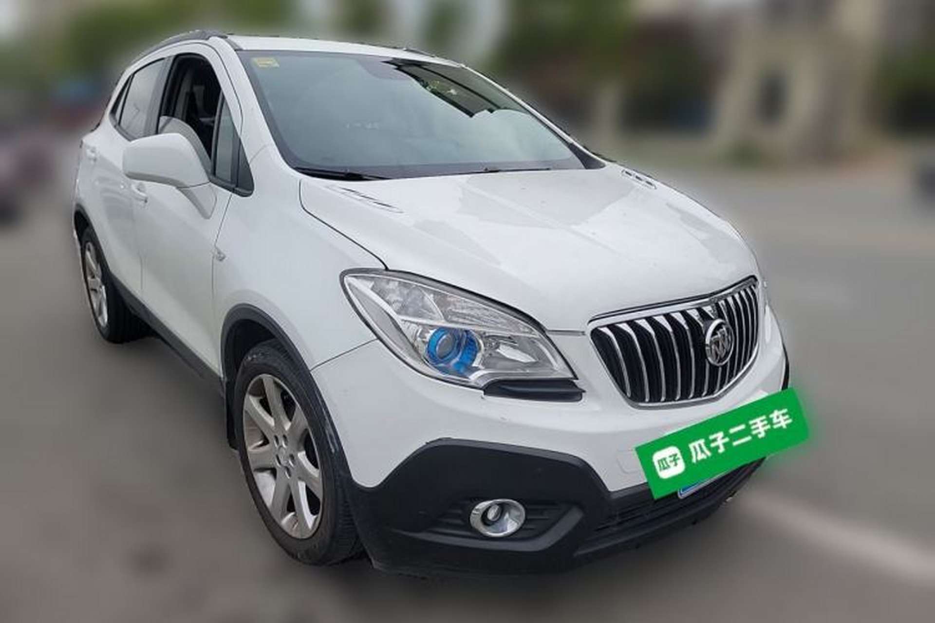 Used Buick Encore 2015 1.4T Automatic Two-Wheel Drive Urban Elite Version Front Right 45 Deg