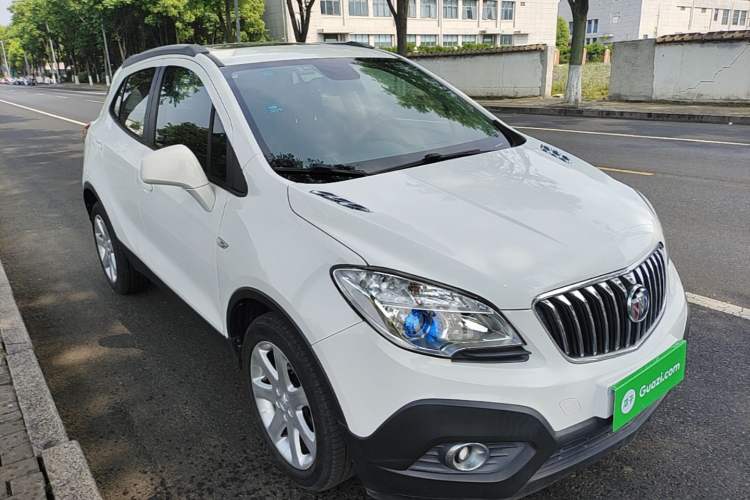 Used Buick Encore 2015 1.4T Automatic Two-Wheel Drive Urban Elite Version Front Right 45 Deg
