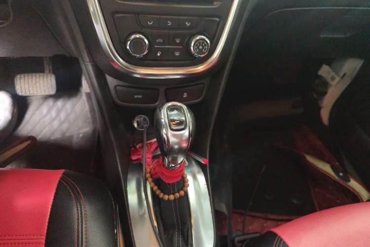 Used Buick Encore 2015 1.4T Automatic Two-Wheel Drive Urban Elite Version Gear Lever
