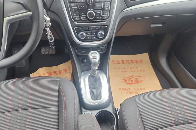 Used Buick Encore 2015 1.4T Automatic Two-Wheel Drive Urban Elite Version Gear Lever
