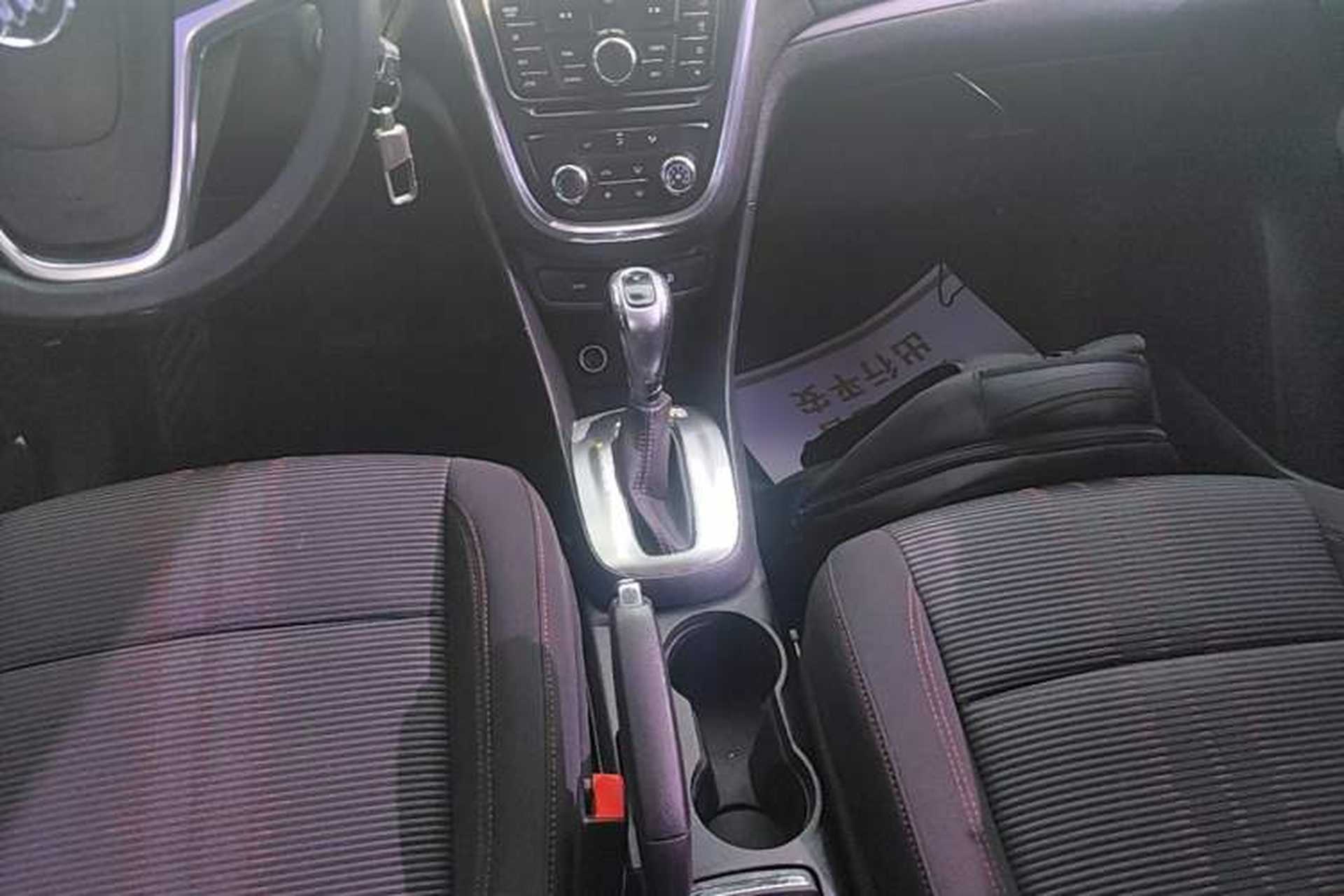Used Buick Encore 2015 1.4T Automatic Two-Wheel Drive Urban Elite Version Gear Lever