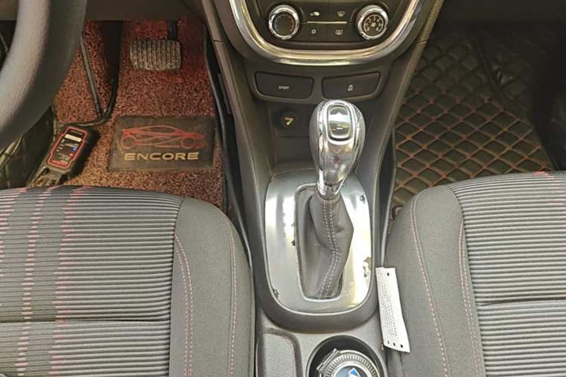 Used Buick Encore 2015 1.4T Automatic Two-Wheel Drive Urban Elite Version Gear Lever