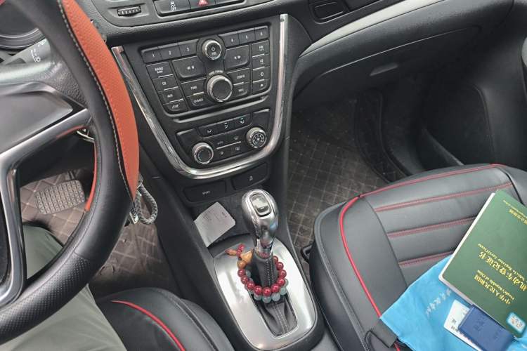 Used Buick Encore 2015 1.4T Automatic Two-Wheel Drive Urban Elite Version Gear Lever