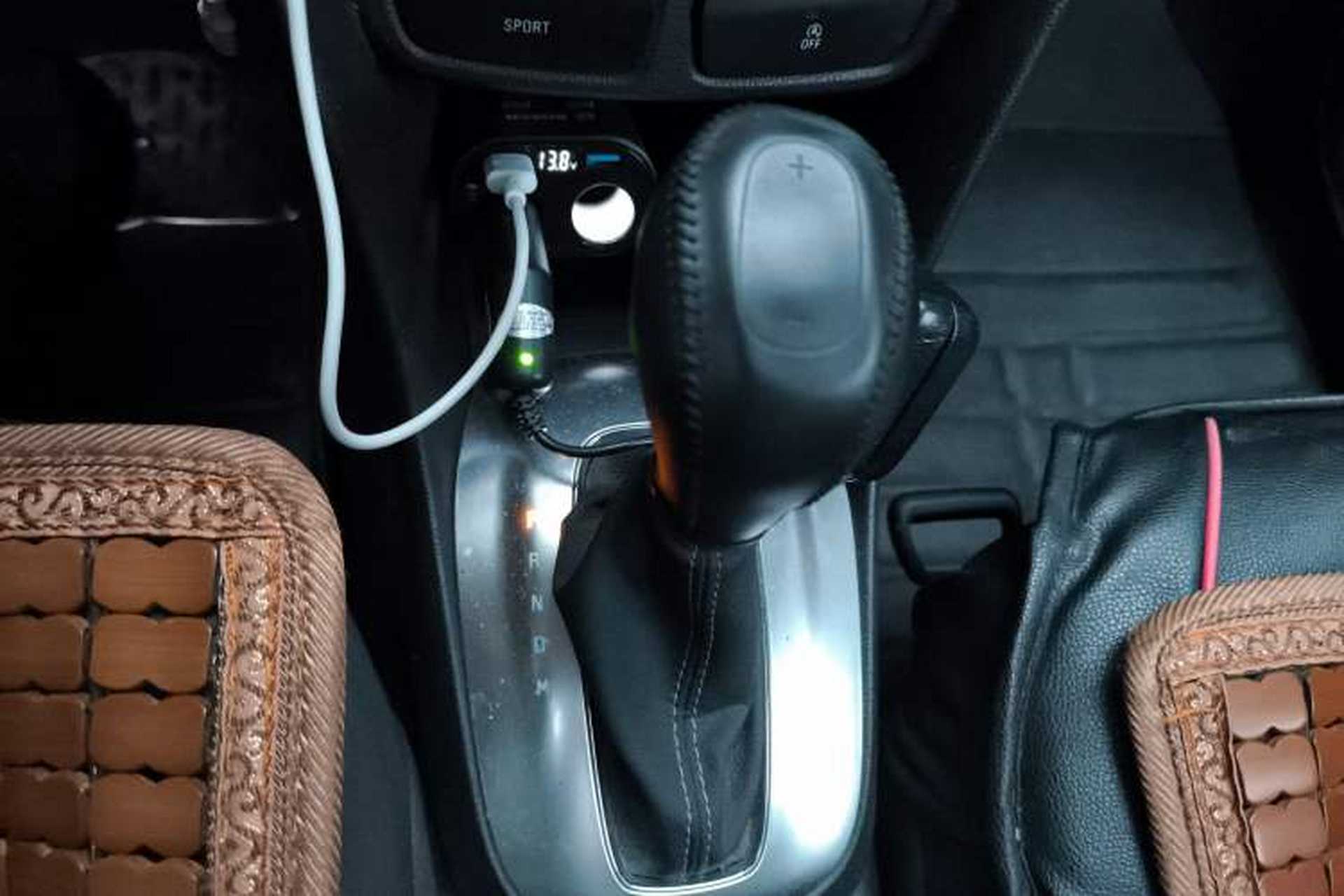 Used Buick Encore 2015 1.4T Automatic Two-Wheel Drive Urban Elite Version Gear Lever