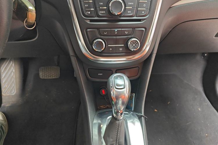 Used Buick Encore 2015 1.4T Automatic Two-Wheel Drive Urban Elite Version Gear Lever