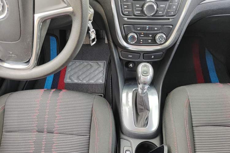 Used Buick Encore 2015 1.4T Automatic Two-Wheel Drive Urban Elite Version Gear Lever