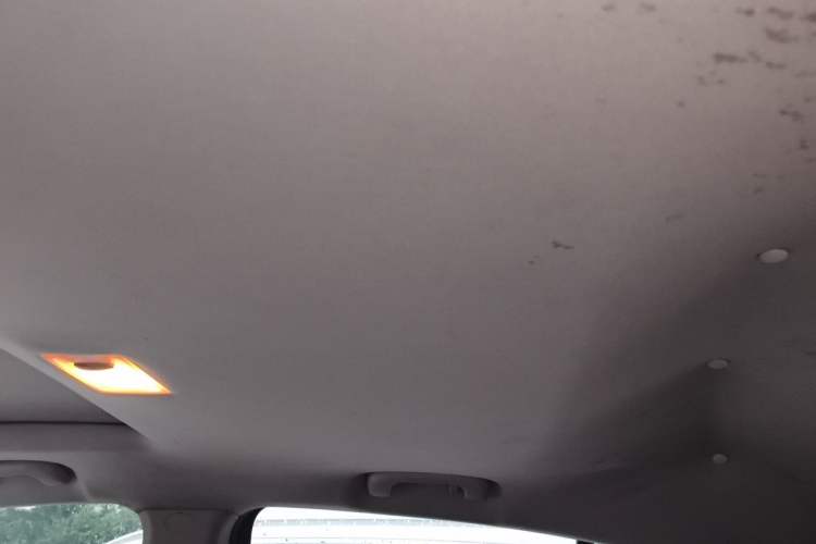 Used Buick Encore 2015 1.4T Automatic Two-Wheel Drive Urban Leading Model Headliner