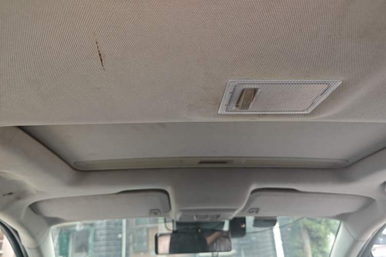 Used Buick Encore 2015 1.4T Automatic Two-Wheel Drive Urban Elite Version Headliner