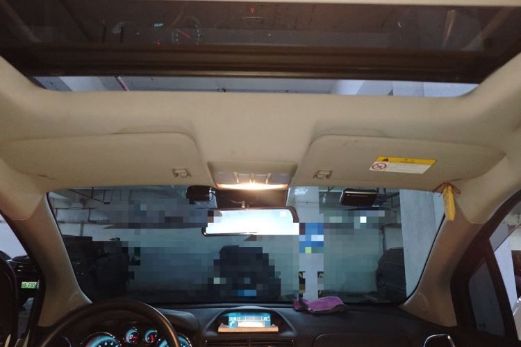 Used Buick Encore 2015 1.4T Automatic Two-Wheel Drive Urban Elite Version Headliner
