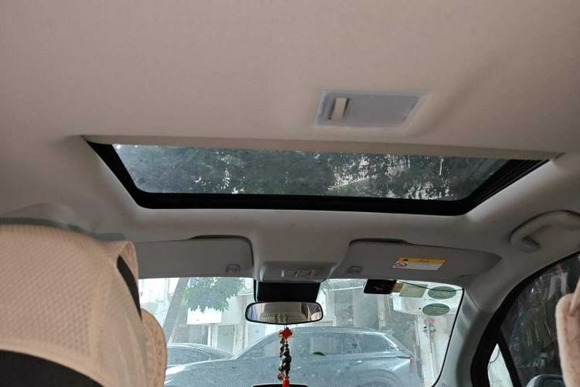 Used Buick Encore 2015 1.4T Manual Two-Wheel Drive Urban Advanced Model Headliner
