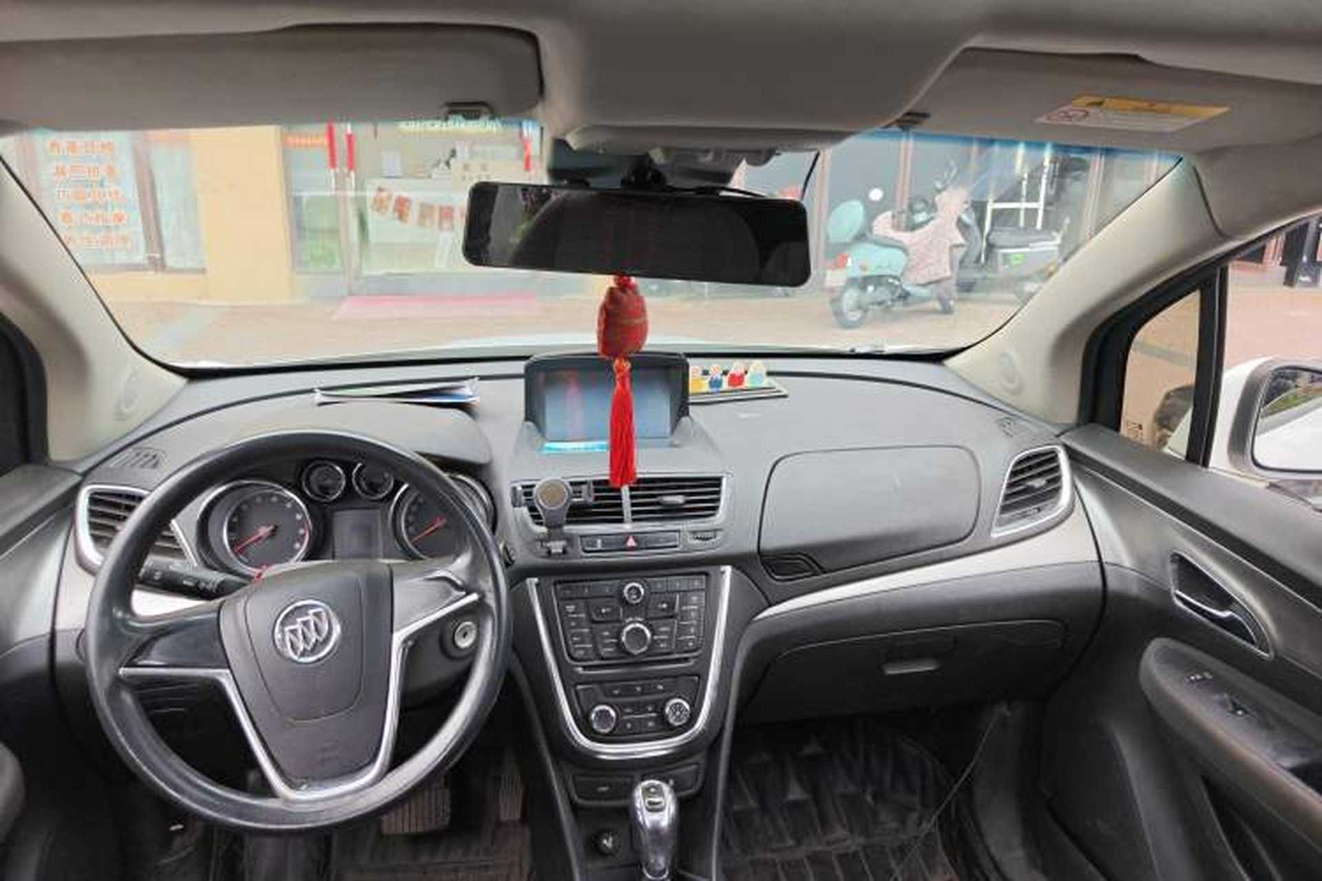 Used Buick Encore 2015 1.4T Automatic Two-Wheel Drive Urban Elite Version Headliner