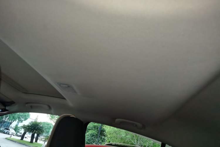 Used Buick Encore 2015 1.4T Automatic Two-Wheel Drive Urban Elite Version Headliner