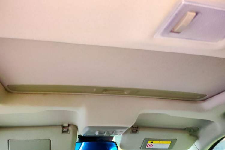 Used Buick Encore 2015 1.4T Automatic Two-Wheel Drive Urban Elite Version Headliner