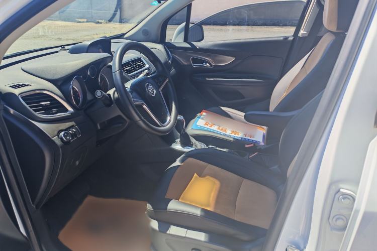 Used Buick Encore 2015 1.4T Automatic Two-Wheel Drive Urban Leading Model Interior 1