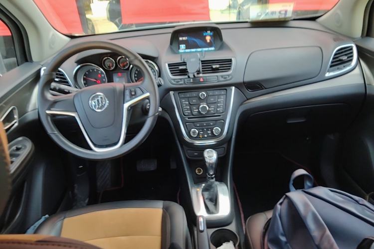 Used Buick Encore 2015 1.4T Automatic Two-Wheel Drive Urban Leading Model Interior 2