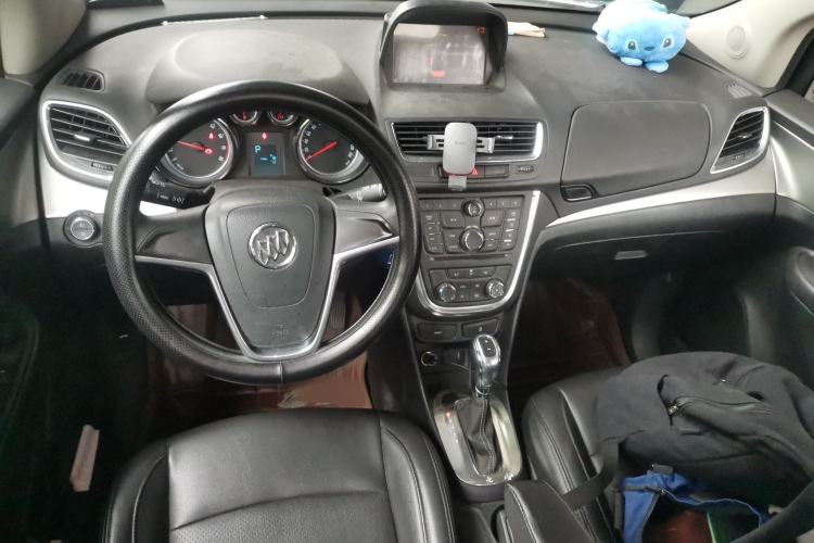 Used Buick Encore 2015 1.4T Automatic Two-Wheel Drive Urban Elite Version Interior 2
