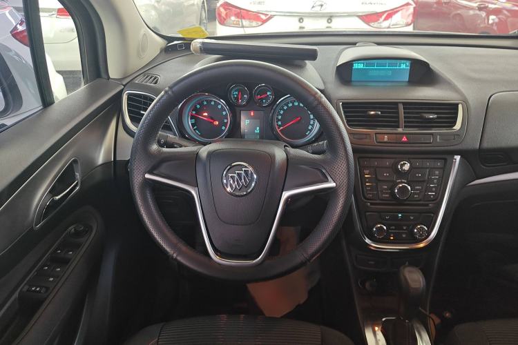 Used Buick Encore 2015 1.4T Automatic Two-Wheel Drive Urban Elite Version Interior 2